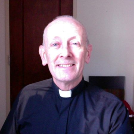 Fr Seamus Murphy SJ headshot